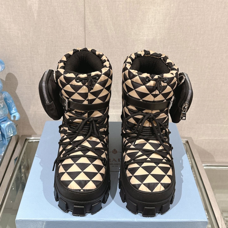 Pra*a boots